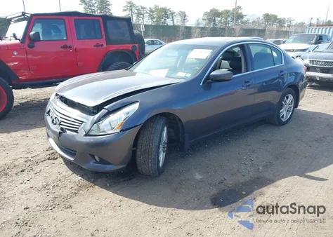 2013 Infiniti G37X из США, поврежденный, VIN JN1CV6AR3DM354854